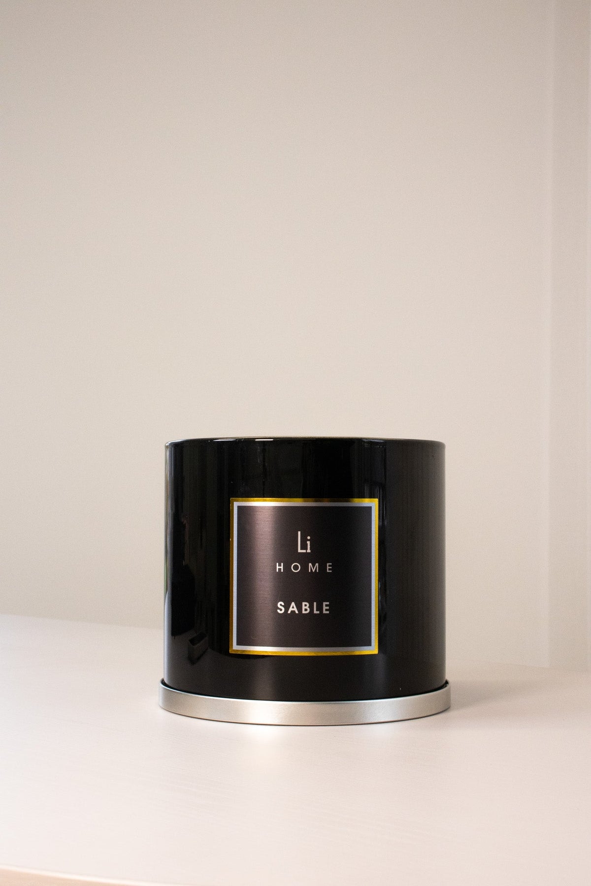Sable 3-Wick Luxury Candle, 1kg