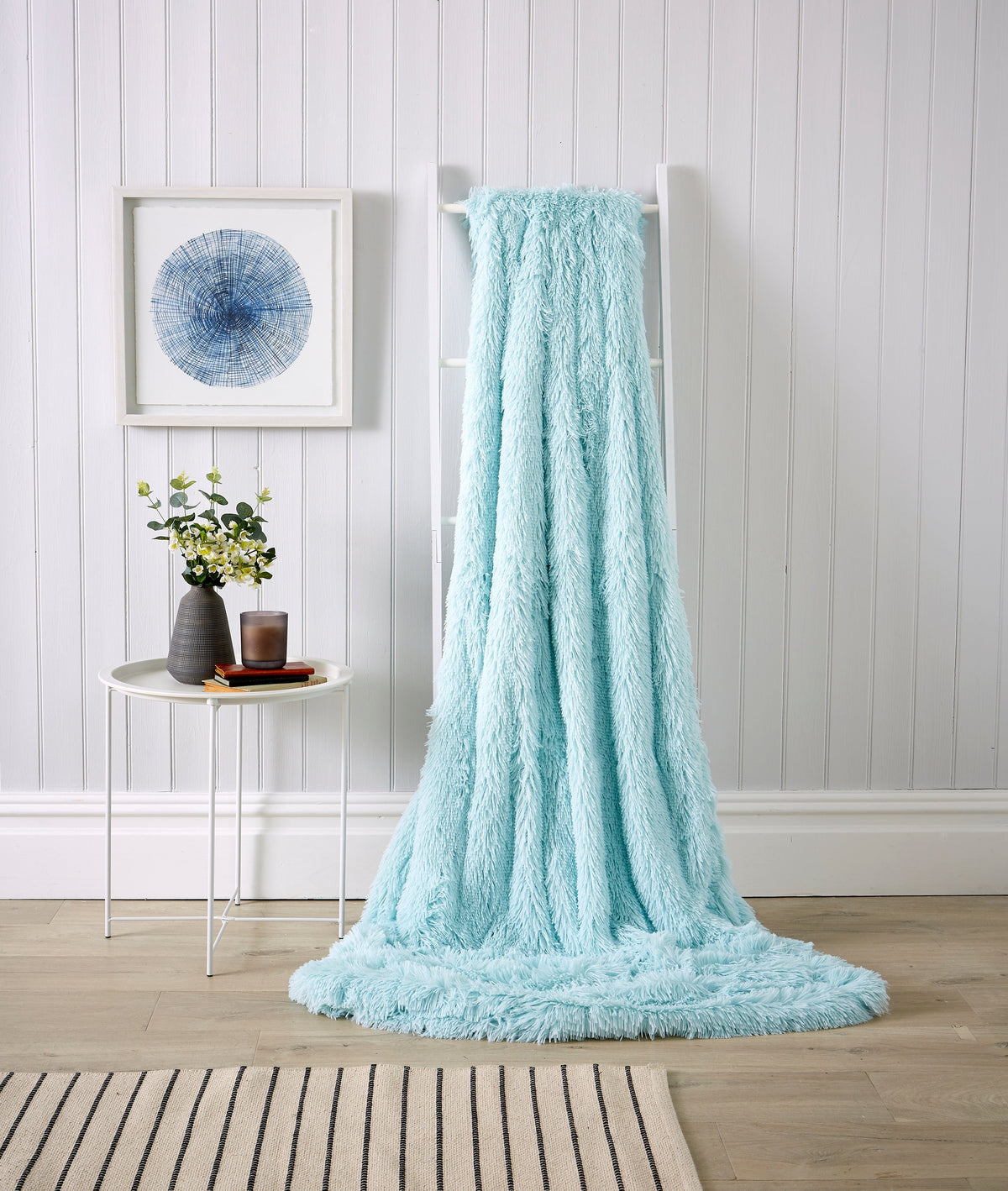 Chunky Faux Fur Throw