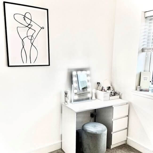 Olsen Hollywood Mirror, 47 x 37cm